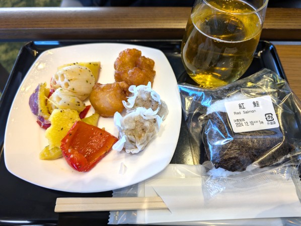 羽田TIATラウンジのフードメニュー