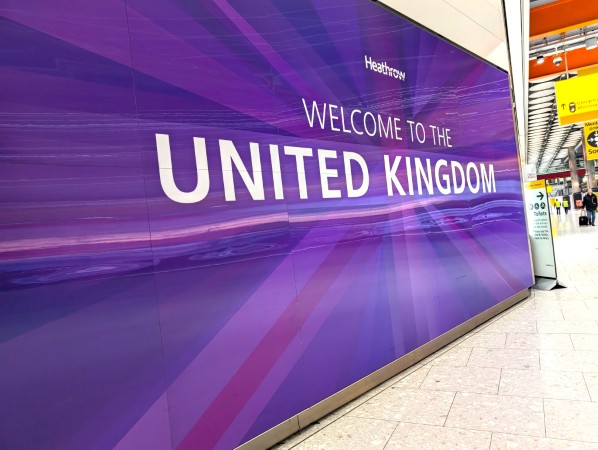 ロンドン ヒースロー空港 到着出口