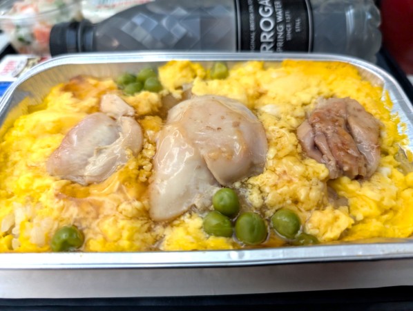 ブリティッシュエアウェイズ 東京ロンドン便 機内食 親子丼 アップ