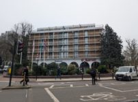 ロンドン・マリオット・リージェンツパーク 三叉路から正面